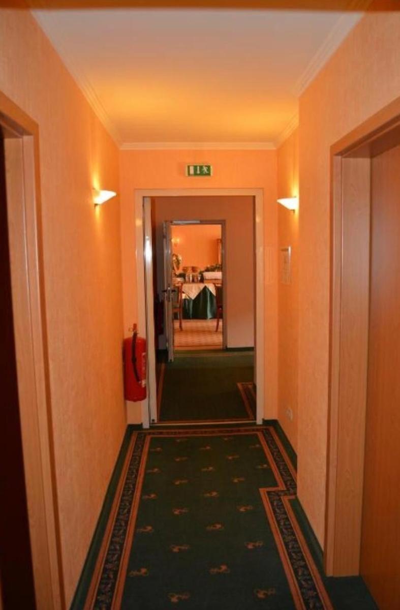 Pension Alter Kutschenbauer Вернигероде Экстерьер фото