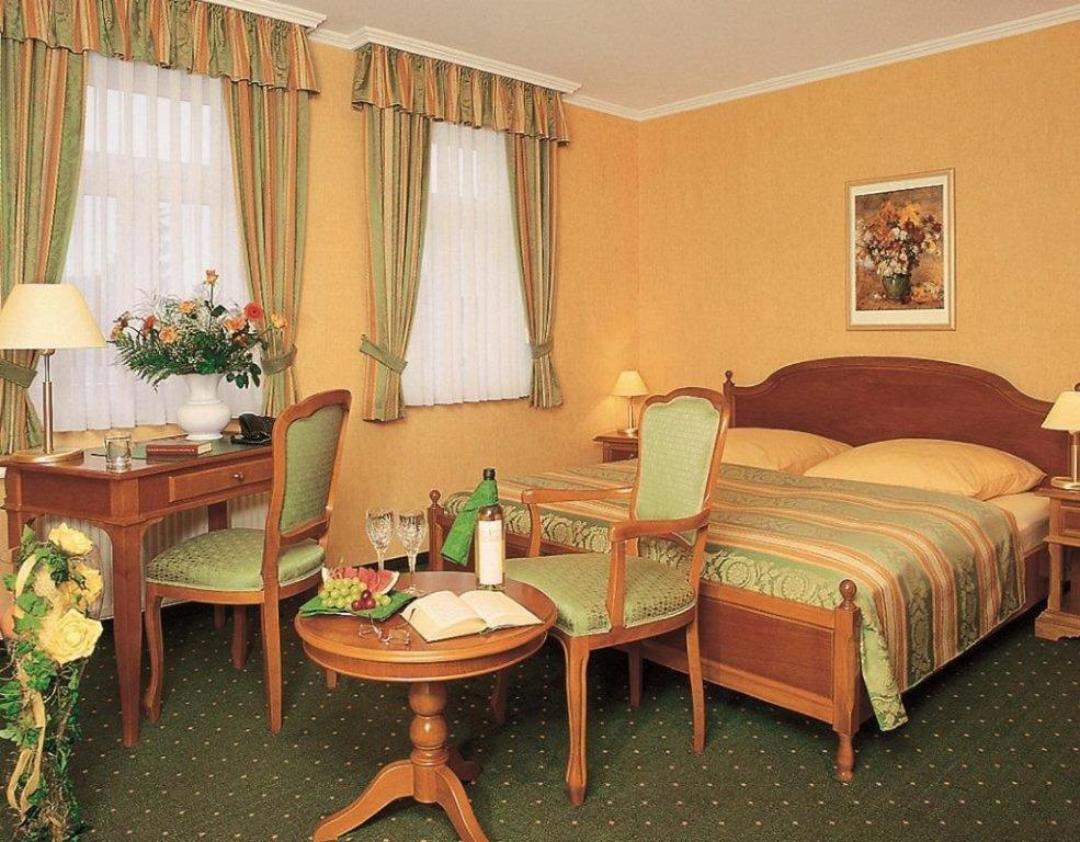 Pension Alter Kutschenbauer Вернигероде Номер фото